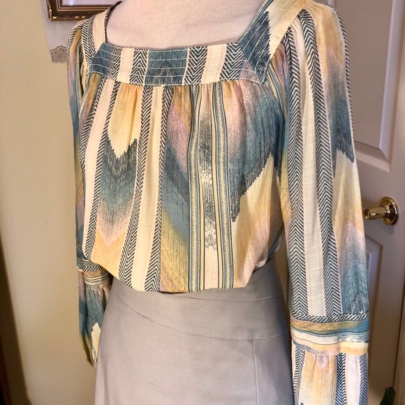 Lauren Conrad  Blouse NWOT - Picture 3 of 7